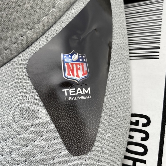 New Era Pittsburgh Steelers SnapBack Hat New 9 Forty - Picture 4 of 13